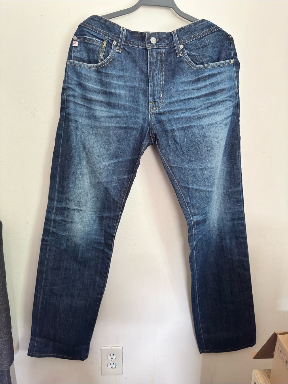 AG Adriano Goldschmied Matchbox Slim Straight Jeans Men’s 36R